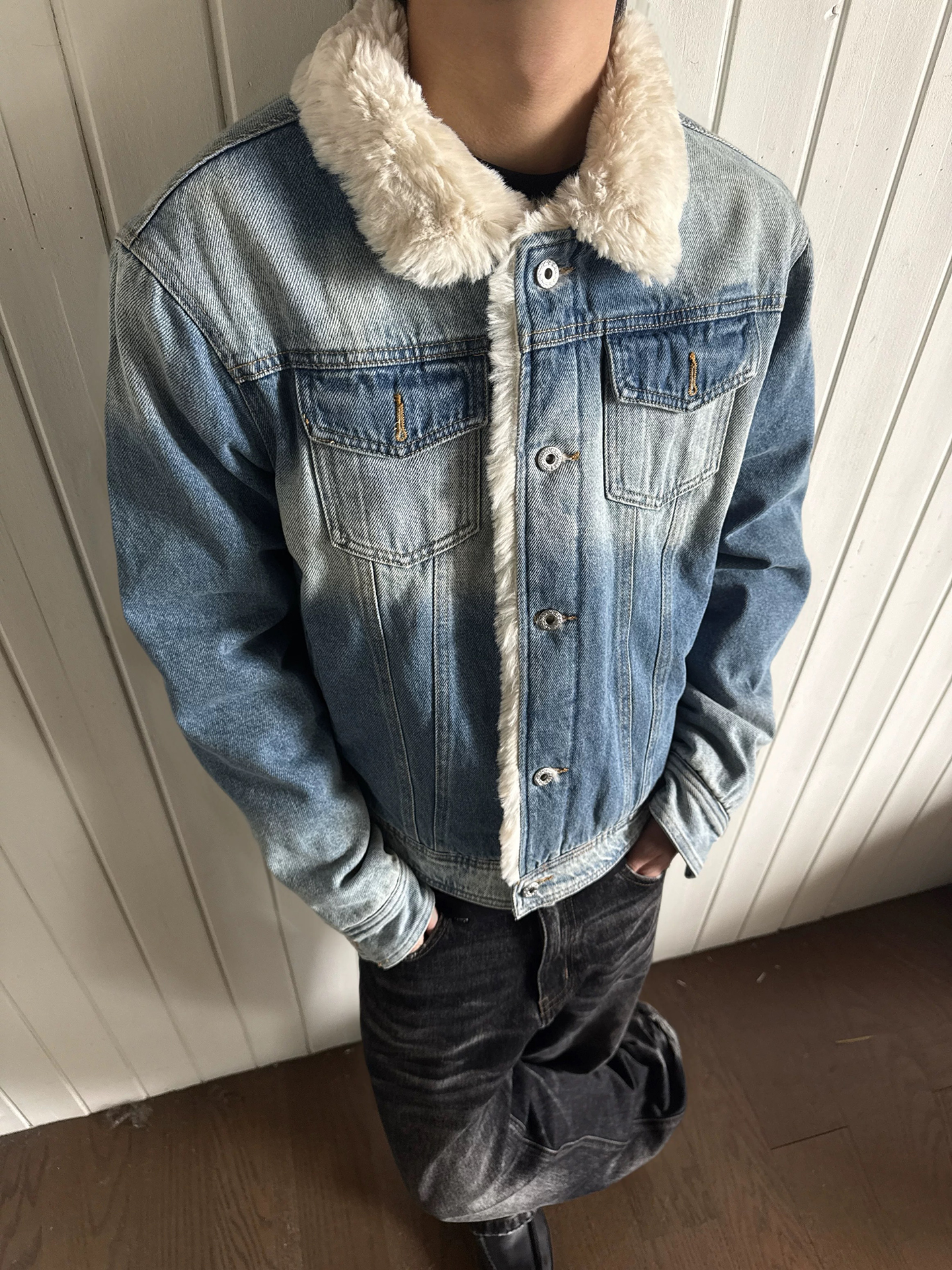 Milan Street Style Worn-In Den – Street Fashion In Milan Bewertung und Preis