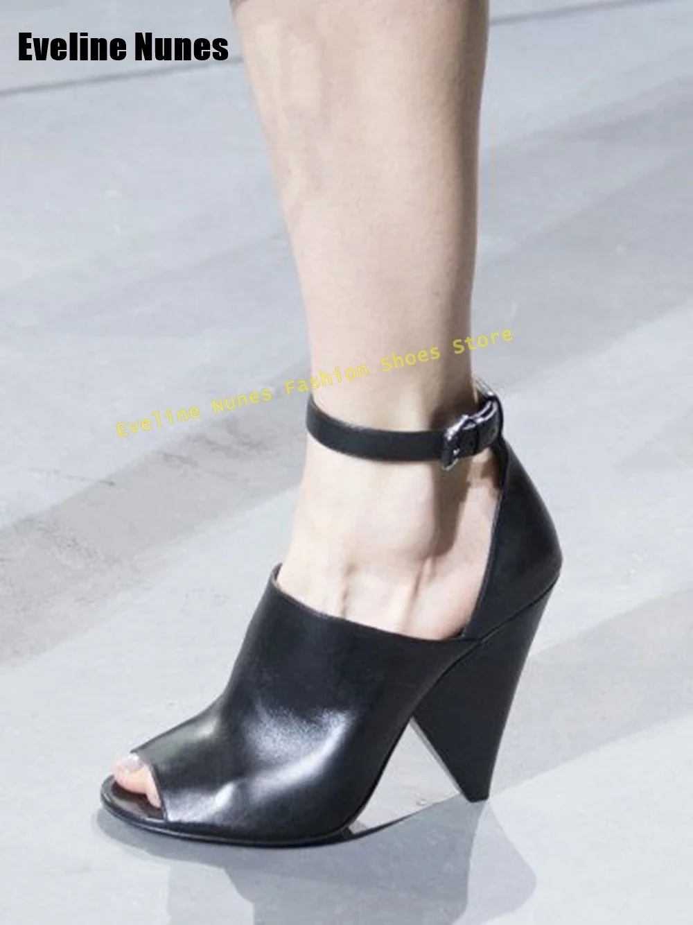 Women Runway Show Pumps Peep T – Street Fashion Runway Bewertung und Preis